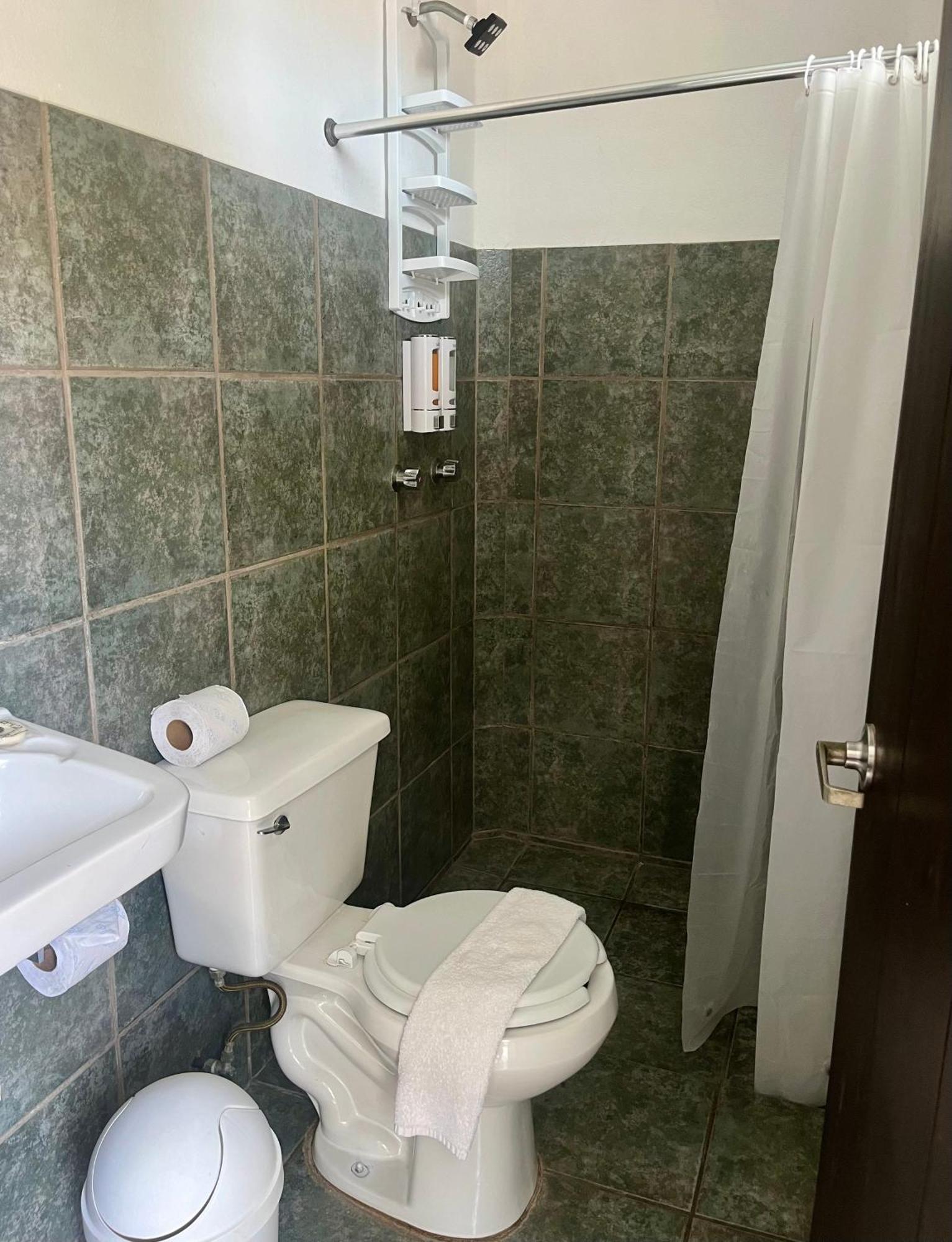 Hotel Aqualuna Cyclops Brisas de Zicatela Kültér fotó